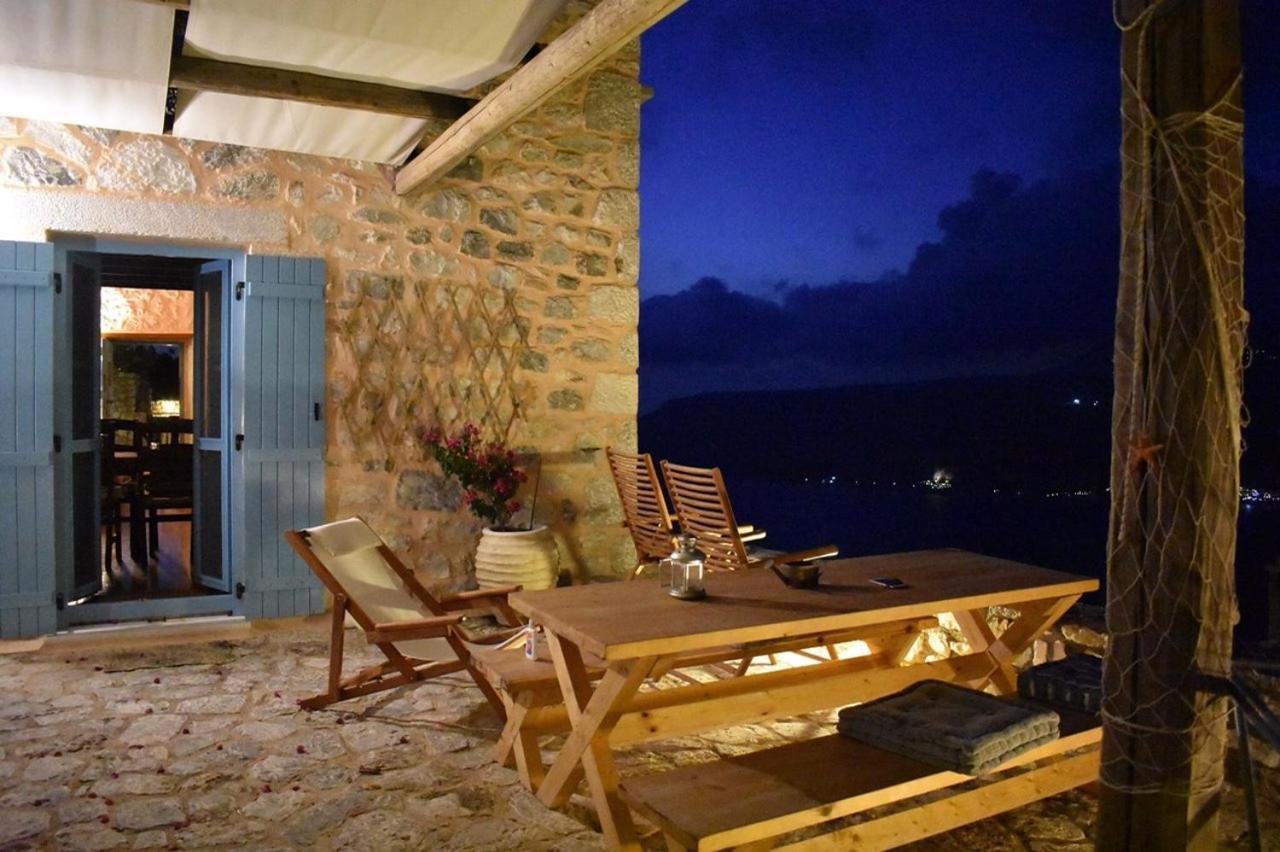 Villa Smaragda Liménion Bagian luar foto