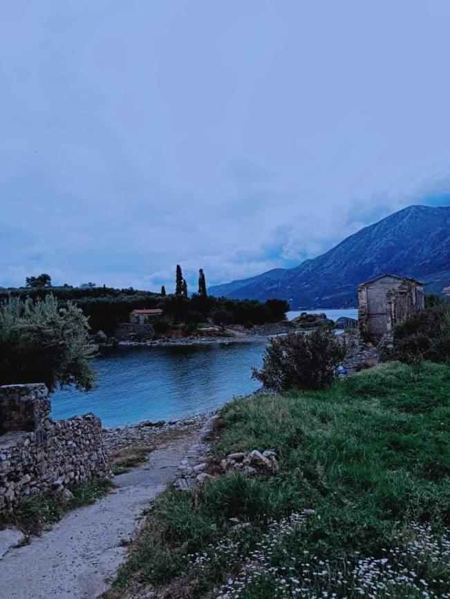 Villa Smaragda Liménion Bagian luar foto