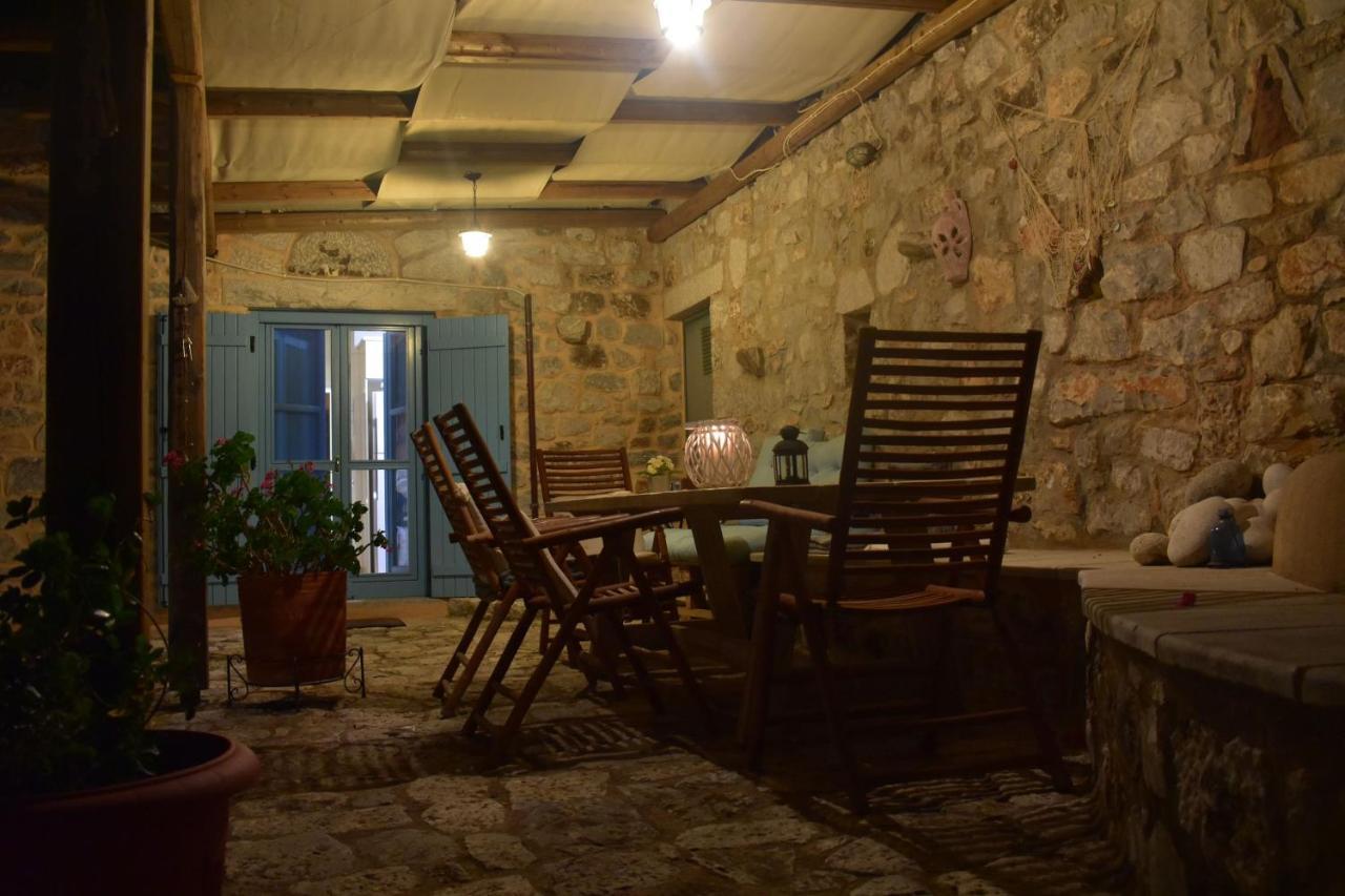 Villa Smaragda Liménion Bagian luar foto