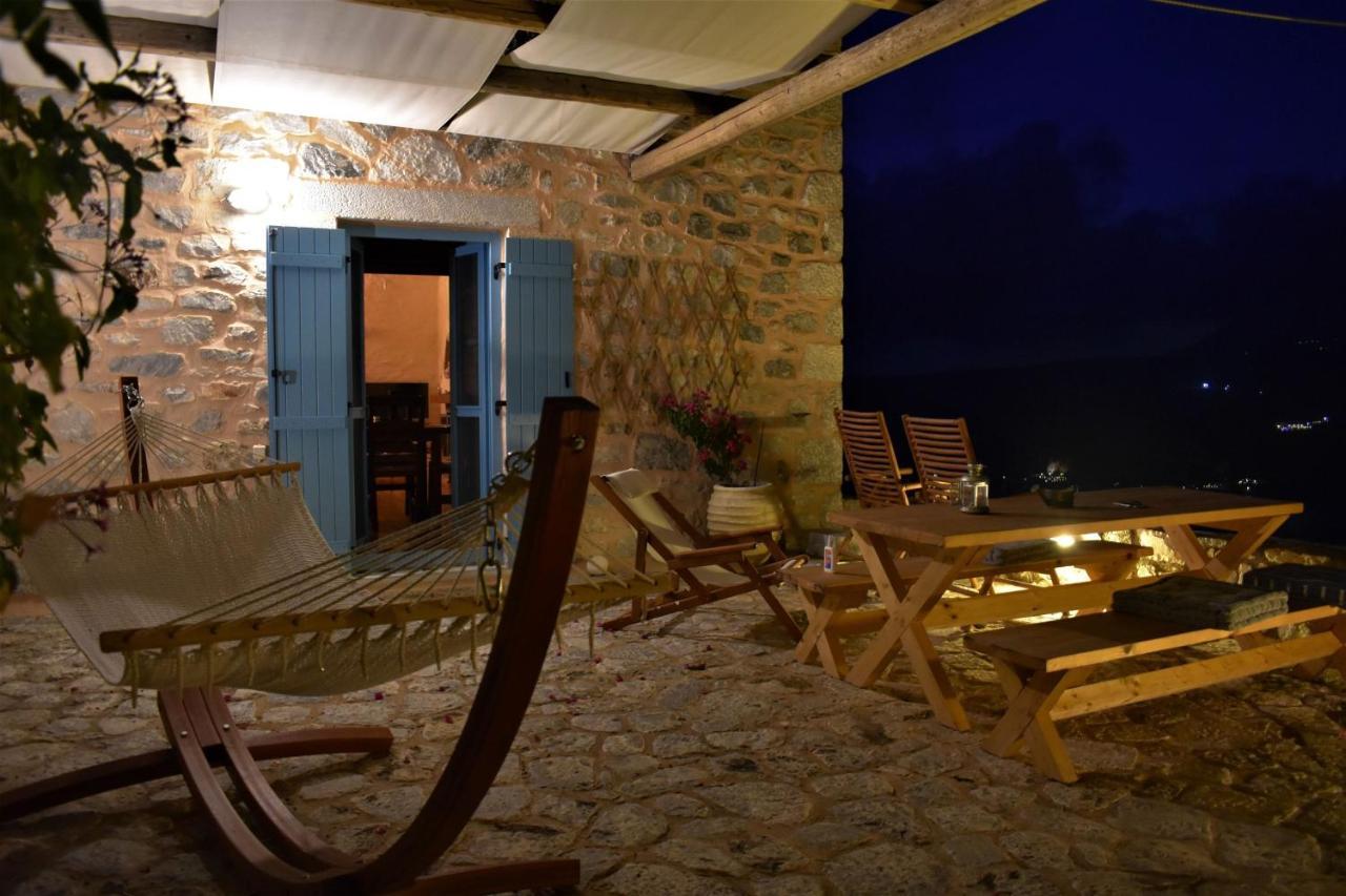Villa Smaragda Liménion Bagian luar foto
