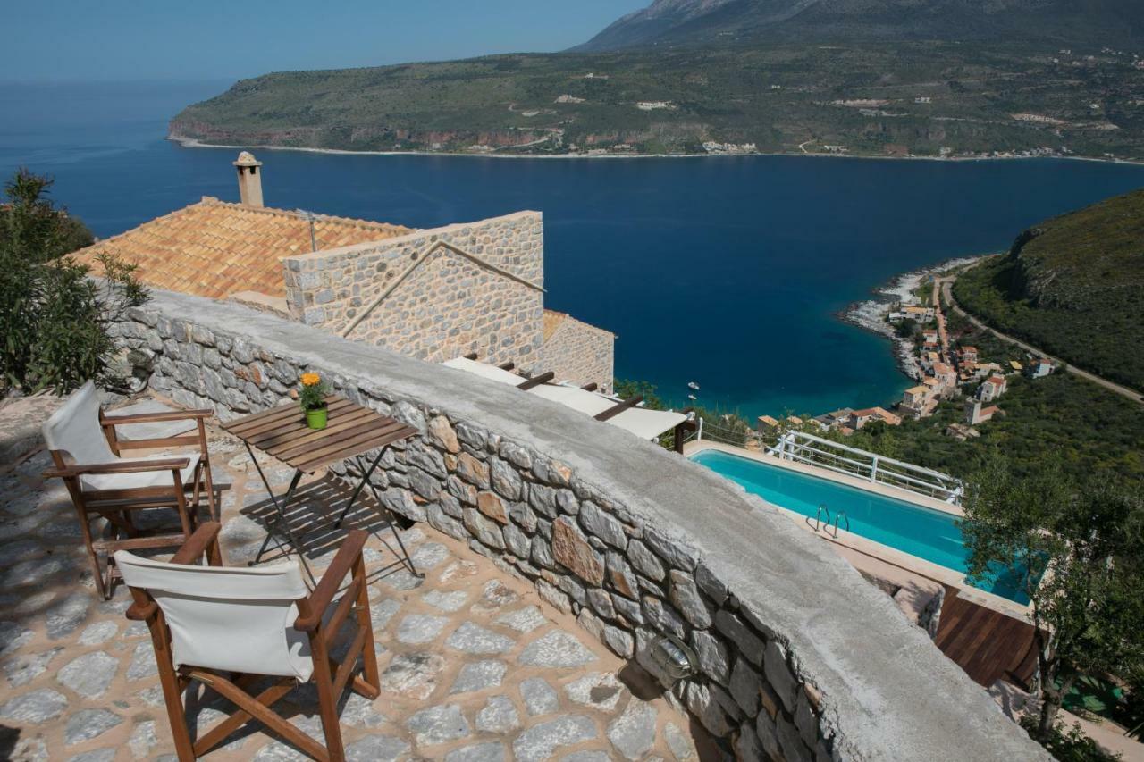 Villa Smaragda Liménion Bagian luar foto
