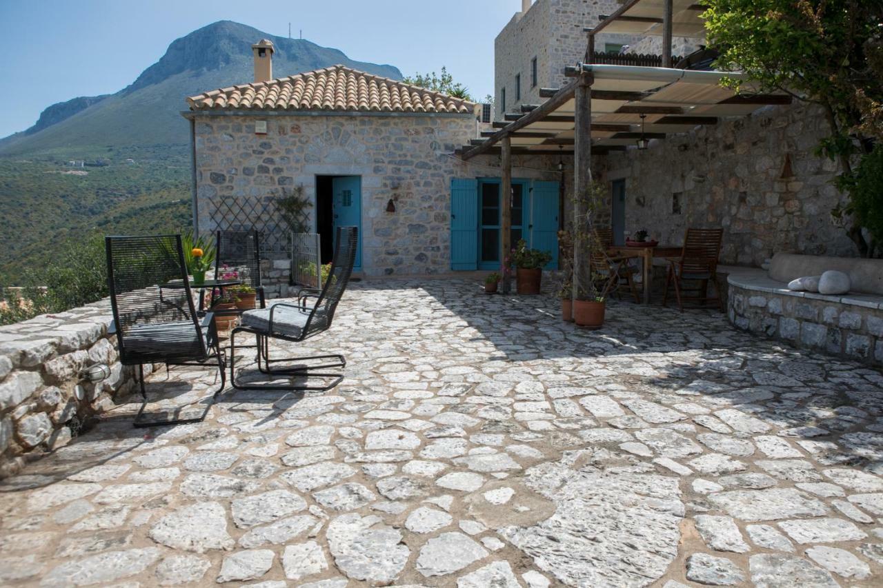 Villa Smaragda Liménion Bagian luar foto